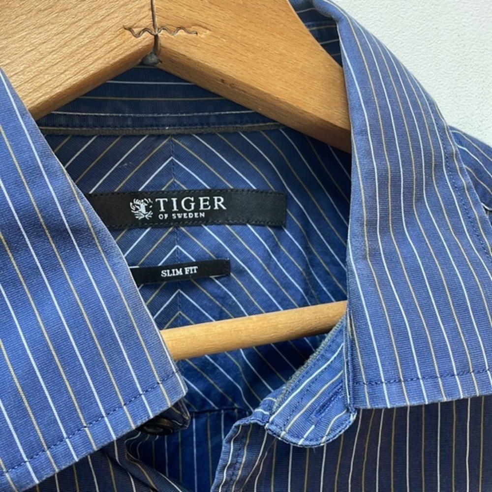 Tiger of Sweden Blue Dress‎ Shirt. Size 40. Decent condition. - Picture 2 of 3